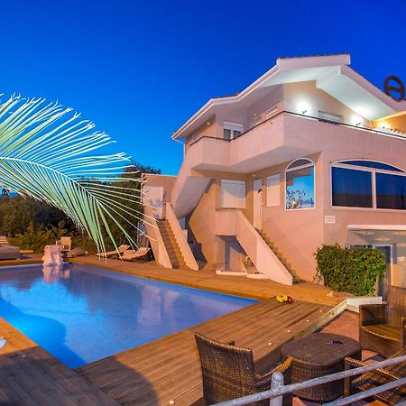 Kapahi Seaview Hotel Apartments Потос Экстерьер фото
