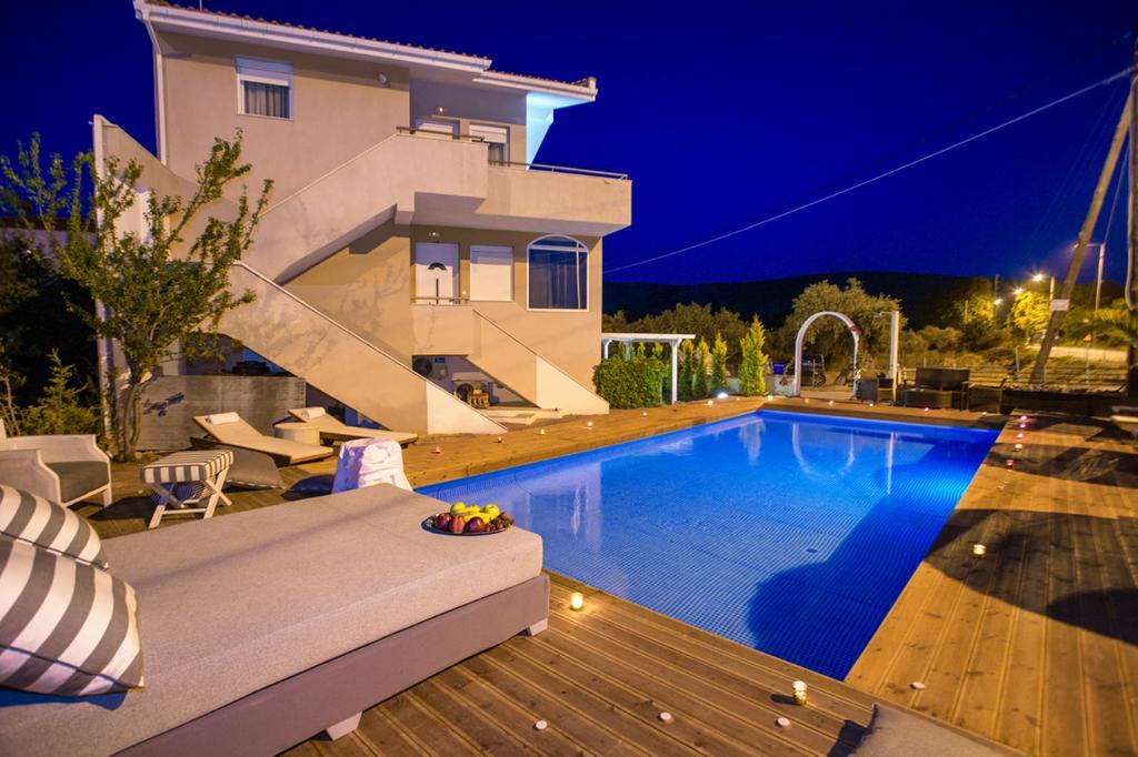Kapahi Seaview Hotel Apartments Потос Экстерьер фото